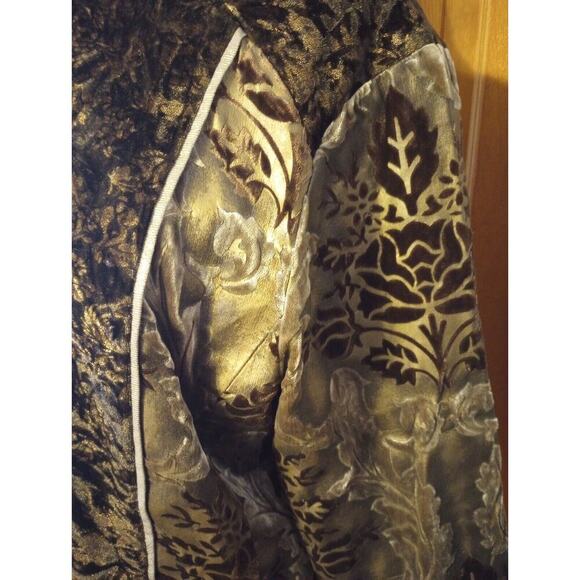 Chico's womens Crushed Velvet top Brown Gold Shacket Floral Button Up Sz 12 - Picture 5 of 5